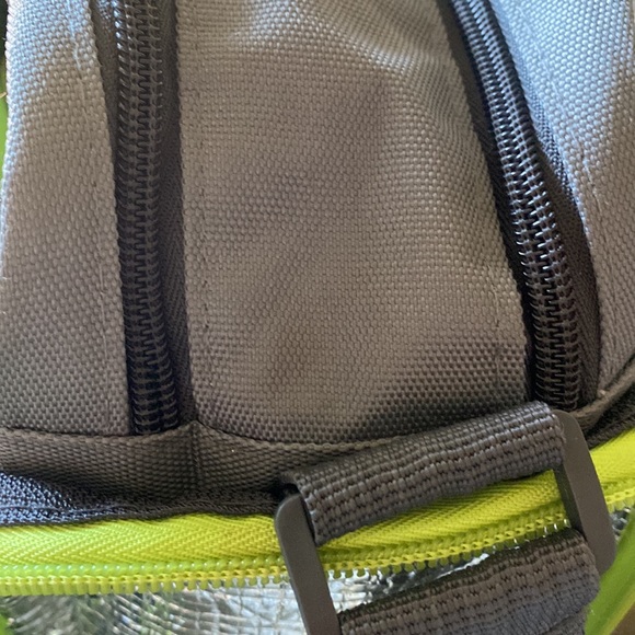 NWOT- Eddie Bauer Diaper Bag Lime Green. & Gray, multiple Pockets, Changing Pad - Picture 11 of 16